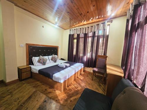 Hotel Hilltop View Dalhousie, Kalatop