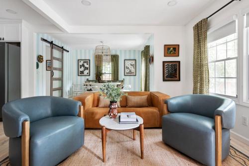Bright and Stylish Historic Grant Park Retreat – khách sạn tại Công viên Grant