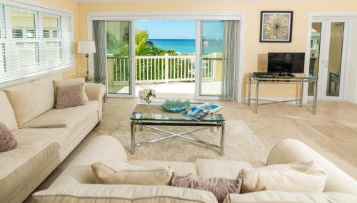 A környék, The Hamilton Beach Villas & Spa in Vaughans