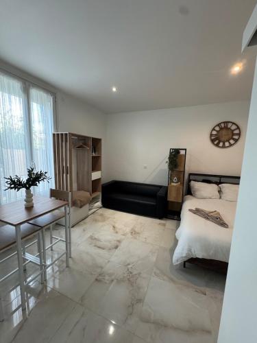 Studio moderne et équipé - Location saisonnière - Vitry-sur-Seine