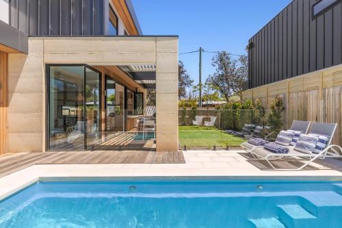Pool Retreat Barwon Heads in Barwon Heads