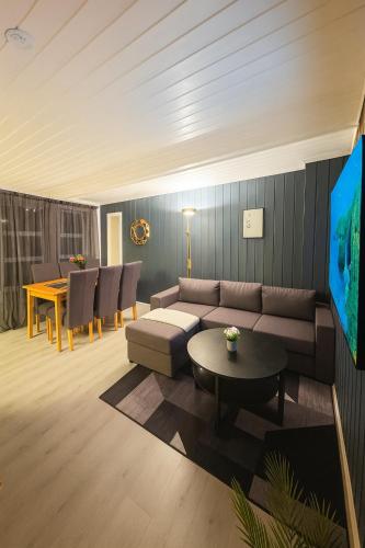 Sentralt og elegant opphold nær alt – khách sạn tại Lillehammer