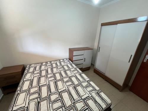 Casa com Piscina no Centro in Imbe