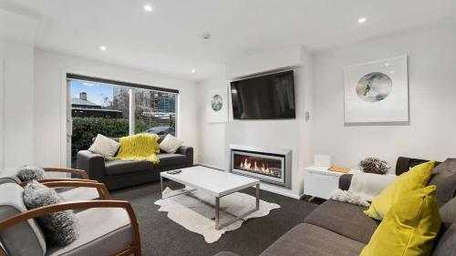 Exterior view of Diamond Luxury Central Queenstown