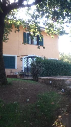 Accommodation in Riano