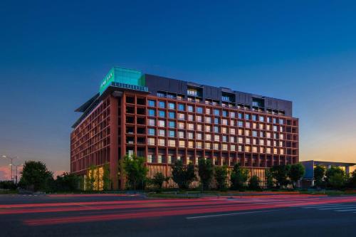 Exterior view, Crowne Plaza Beijing Tongzhou by IHG in Universal Beijing Resort/Guoyuan/Tongzhou District