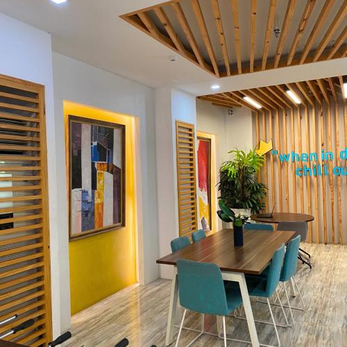 Facilities, Luxebridge Hotel in Ma-a