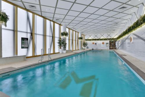 Stunning Wyndel Macquarie Apartment - image 9