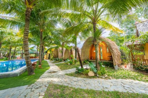 Hoianam Village in Thang Binh
