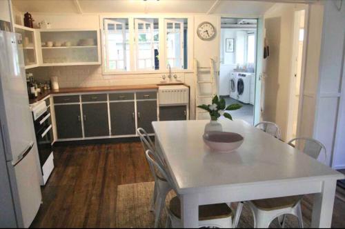 The Old Post Office Homestay in Finch Hatton