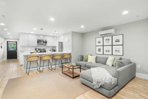 Sojourn Modern Stay in Historic Capitol Hill – khách sạn tại Đồi Capitol