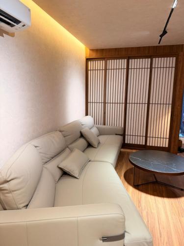 大阪黒門市場徒歩2分日本橋駅5分心斎橋道頓堀高島屋難波最大10名75 平方关西机场直达