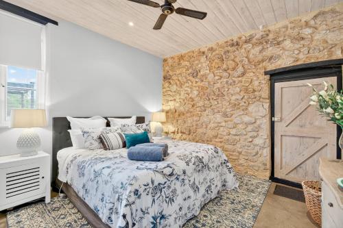 The Cheese Factory - A Sprawling Coastal Estate in Hindmarsh Island sala