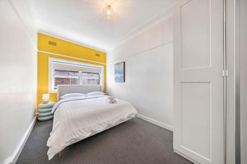 MetaWiseBnB | Cozy 2Bed Earlwood Near City&Airport - image 7