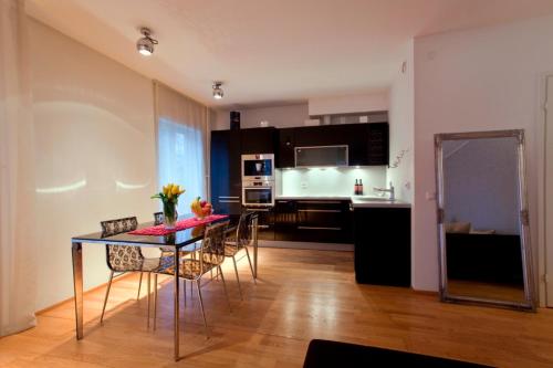 Tatari Apartment, Tallin (foto 7)