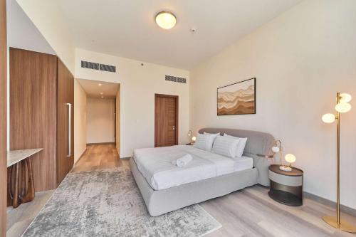 fam Living Ultra Luxury 3BR Burj Khalifa View - image 11