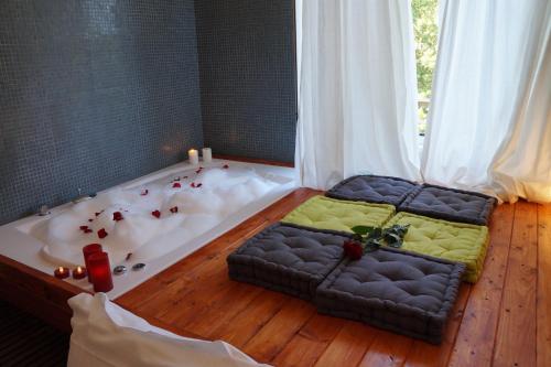 Jacuzzi Rooms, Řím