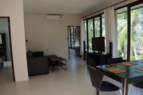 Twin Villas Apartment with Swimming Pool for 2 houses Twin Villas Apartment with Swimming Pool for 2 houses