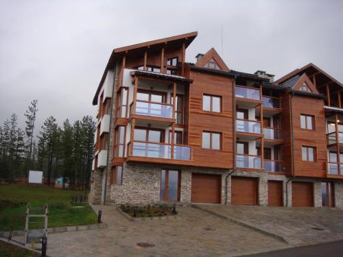 Entire Private Apartment in Pirin Golf & Country Club Bansko