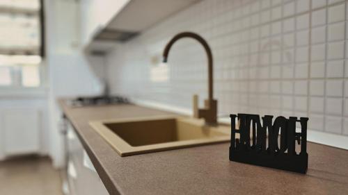 티미쇼아라 NEO Unu - City of Mara - central - private parking 3성급 싱글룸 레스토랑