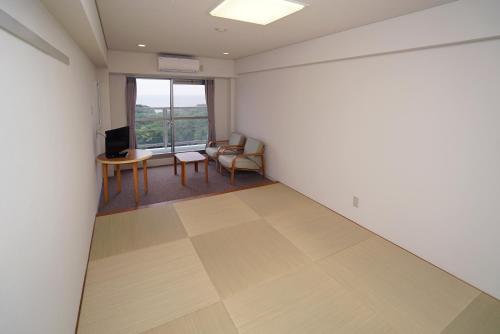 Japanese-Style Triple Room