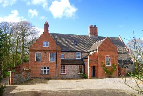 Swafield Hall - image 14