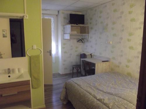 1 double bed