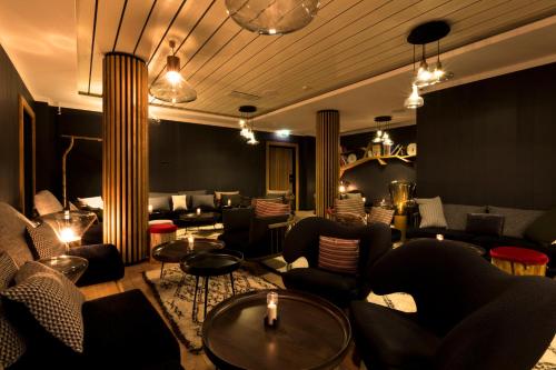 酒吧/高級酒吧, 樂娛樂酒店&Spa (Le Yule Hotel & Spa) in 瓦勒迪澤爾市中心