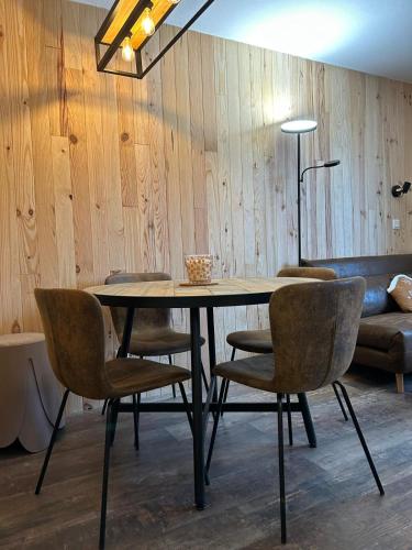 appartement très chaleureux (appartement tres chaleureux) in Risoul ciems