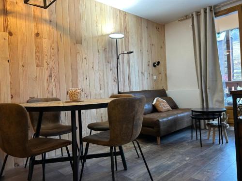 appartement très chaleureux (appartement tres chaleureux) in Risoul ciems