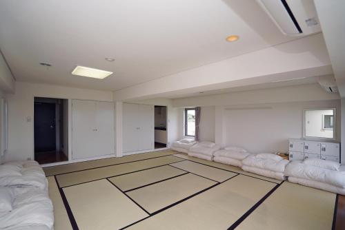 Japanese-Style Room