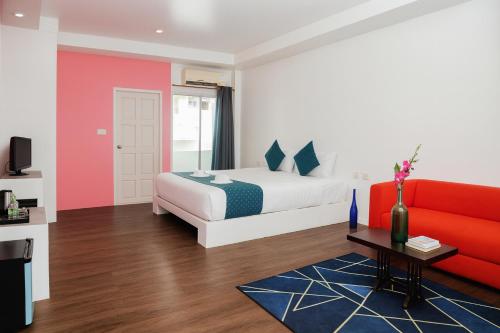 room detail thumbnail 0