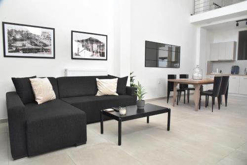Annabell Houses & Rooms in Lamia