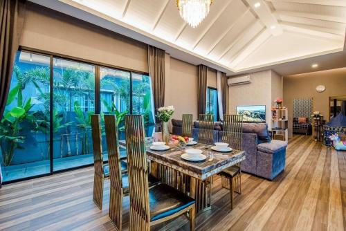 Facilities, Sexy Pool Villa with Pool table 3 bedrooms plus 3-5 bathrooms at Cha-Am beach in Khao Yai (Cha-am)