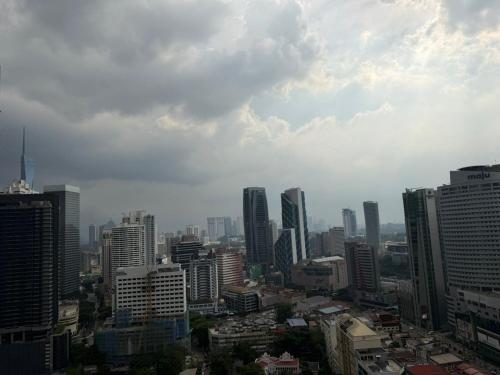Kuala Lumpur Majestic Apartment - image 3