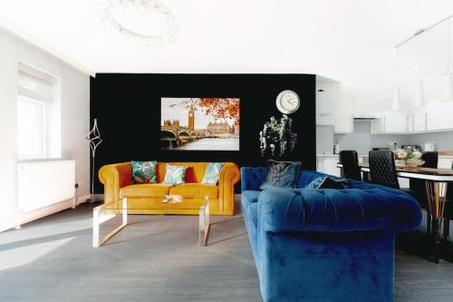 4-BR House Near-Harry Potter-SkyStudios1-Family & Work Stays gîte à louer University College London Sports Ground