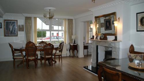 Einrichtungen, Rockville in Cashel