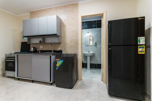 Peaks - Luxury 1BR Apartment Pool View R106 El Nessim 4