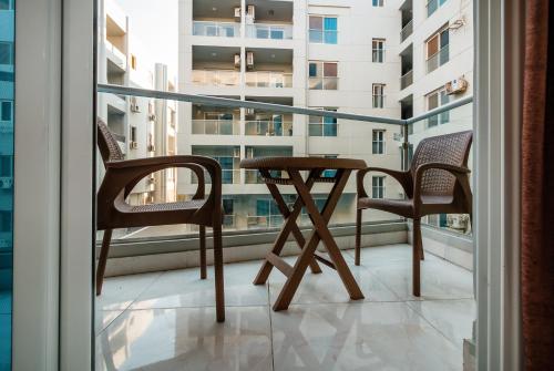 Peaks - Luxury 1BR Apartment Pool View R106 El Nessim 4