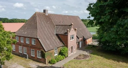 Monteurwohung an der A21 in Nettelsee, Deutschland