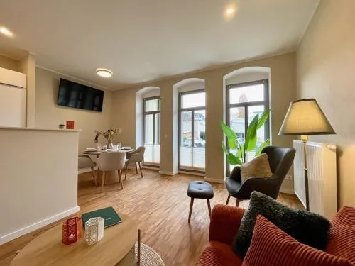 ApartmentRosa12 - das Tor zur Sächsischen Schweiz! Neu, zentral mit Parkplatz und Terrasse! in Pirna, Deutschland