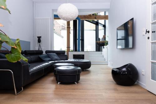 Townhouse Tongeren Center 275m2, 10p - Featured in Designbook in Τόνγκερεν