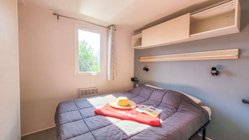 3 bedrooms, 5 beds