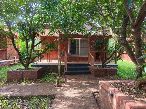 Desai's Mango Retreat in Khed