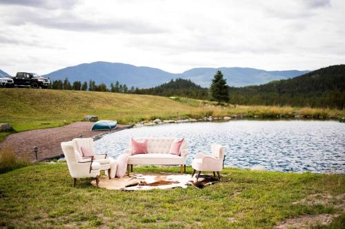 Amazing Log Cabin Rental with Pool Table in the Mountains in West Glacier, Montana in West Glacier (MT)