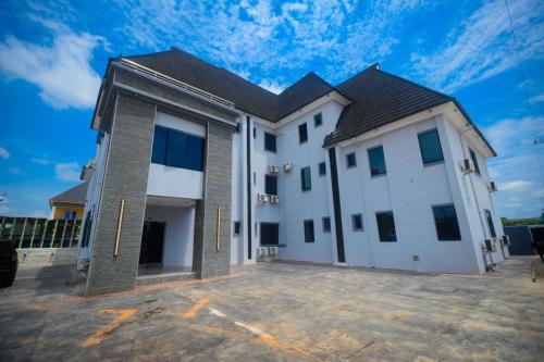 ทัศนียภาพภายนอกโรงแรม, Proximus Hotel and Suites in โอเวริ