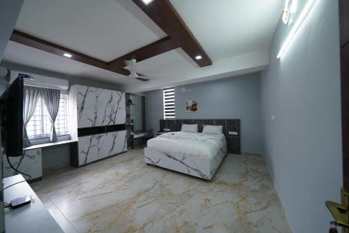 KR Grand Residency - image 2