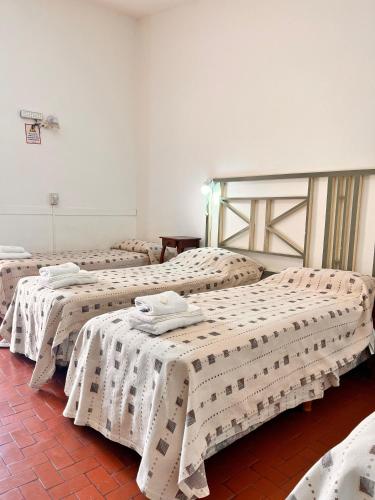 Hotel Mundial – Merlo, ND
