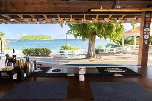 Restaurant, Trade Winds Restaurant & Guest House in Vieques Island