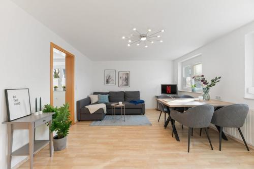 Helles & ruhiges Apartment nahe A81 in Empfingen, Deutschland